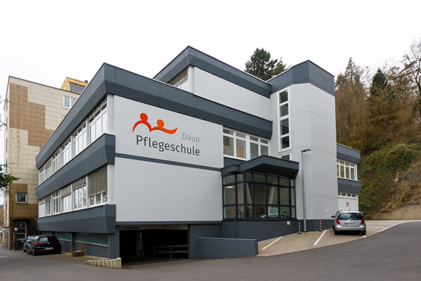 Rundgang durch unsere Pflegeschule